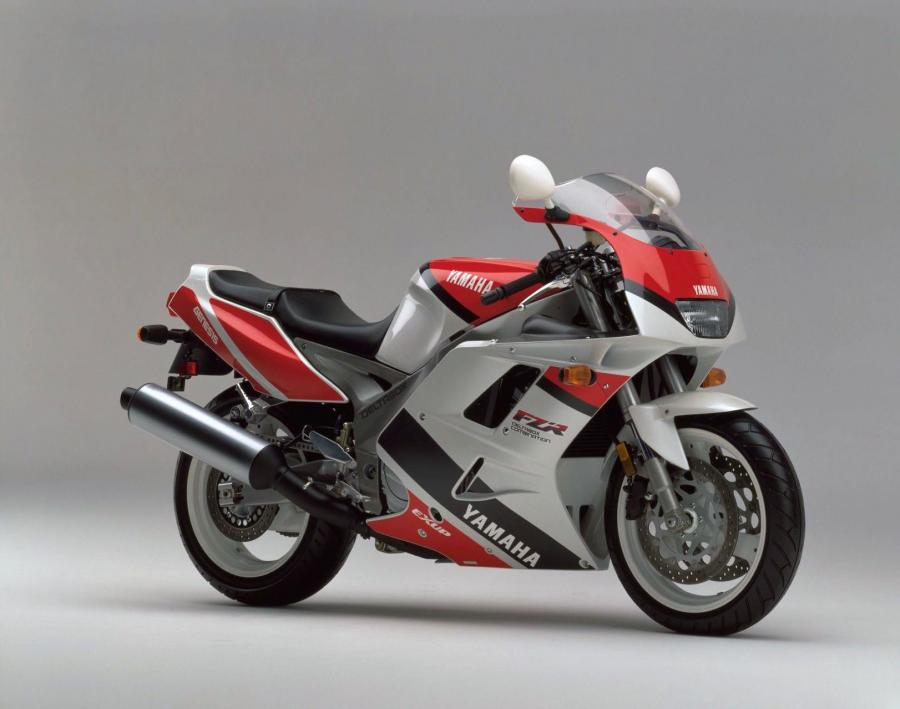 Yamaha FZR1000